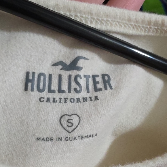 Hollister Cream Graphic 'Sunshine On My Mind' Crop Tee - Picture 3 of 4